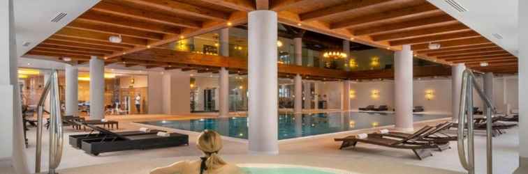 Sảnh chờ Ana Hotels Bradul Poiana Brasov