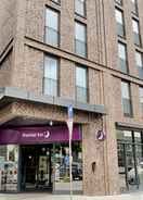 EXTERIOR_BUILDING Premier Inn Hamburg City Klostertor