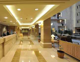 Sảnh chờ 2 Zorlu Grand Hotel Trabzon