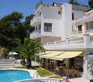 Accommodation Services 3 Bonsol Lloret