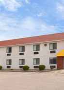 EXTERIOR_BUILDING Econo Lodge Inn & Suites Yankton SD