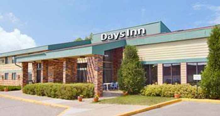 Exterior DAYS INN MINOT