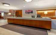 Lobby 3 Ramada by Wyndham Liverpool/Syracuse