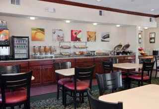 Restaurant 4 Comfort Inn and Suites Liverpool Clay (Ex Wingate by Wyndham)