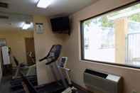 Fitness Center Howard Johnson Express Inn Albuquerque