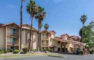 Lainnya 2 Quality Inn and Suites Bakersfield