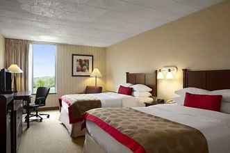 Bedroom 4 Ramada by Wyndham Greensburg Hotel and Conference Center