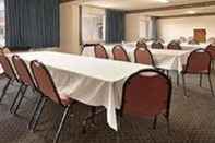 Dewan Majlis Whitten Inn Oklahoma (ex Ramada Clinton)