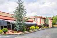 Bên ngoài Econo Lodge Scranton