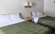 ห้องนอน 4 Rodeway Inn (ex Motel 6 Washington PA)