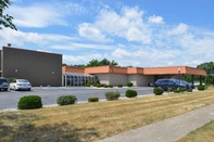 Exterior Baymont by Wyndham Northwood (ex. Americas Best Value Inn & Suites-Northwood/Toledo)