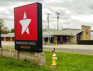 Others 2 Hotel Wauseon