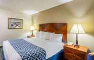 Lainnya 6 Econo Lodge Inn And Suites (ex Crystal Inn Hotel and Suites)