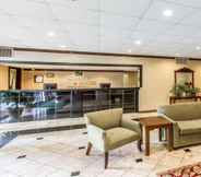 Sảnh chờ 7 Quality Inn and Suites Statesboro