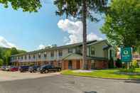 Exterior Quality Inn Lenox MA