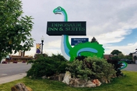 Exterior Dinosaur Inn and Suite (ex. Best Western)