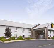 Exterior 3 Red Roof Inn Auburn (ex Super 8 Auburn)