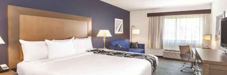 ห้องนอน La Quinta Inn and Suites Philadelphia Airport (ex Airport Inn Philadelphia /ex Comfort Inn)