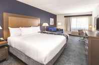 ห้องนอน La Quinta Inn and Suites Philadelphia Airport (ex Airport Inn Philadelphia /ex Comfort Inn)