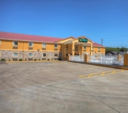 Exterior 3 Quality Inn Fort Payne I-59 exit 222