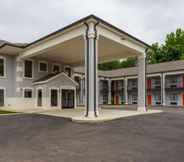 Exterior 2 Econo Lodge Forrest City I-40