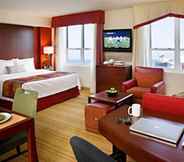 Kamar Tidur 5 Residence Inn Long Beach Downtown