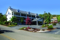 Exterior Quality Inn Yosemite Valley Gateway