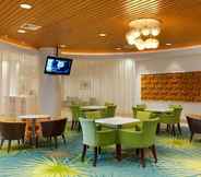 Restoran 6 Springhill Suites Miami Downtown/Medical Center