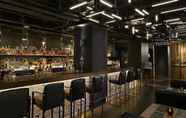 Bar, Kafe, dan Lounge 7 Hotel Zelos