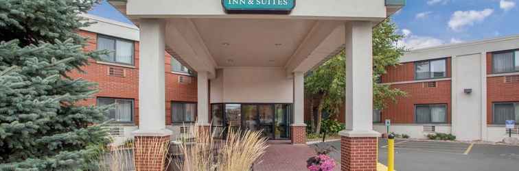 Exterior Quality Inn & Suites Green Bay, WI