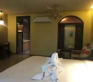 Bedroom 3 Floral Hotel Sheik Istana Chiangmai