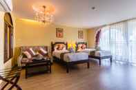 Bedroom Floral Hotel Sheik Istana Chiangmai