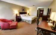Bedroom 5 Clarion Hotel Convention Center Minot (ex Holiday Inn Minot Riverside)