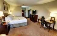 Bedroom 7 Clarion Hotel Convention Center Minot (ex Holiday Inn Minot Riverside)