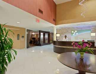 Lobby 2 Armoni Inn and Suites