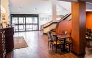 Lobby 3 Quality Inn Bridgeport-Clarksburg (ex Sleep Inn Bridgeport)