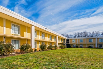 Exterior 4 Quality Inn and Suites Hagerstown