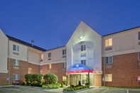 Bên ngoài Sonesta Simply Suites Kansas City Overland Park (ex Candlewood Suites Kansas City Overland Park)