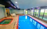 Swimming Pool 2 Quality Inn Lees Summit Kansas City