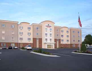 Exterior 2 Candlewood Suites Wichita East, an IHG Hotel (ex Wichita Suites Hotel)