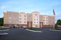 Exterior Candlewood Suites Wichita East, an IHG Hotel (ex Wichita Suites Hotel)