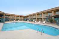 Swimming Pool Rodeway Inn and Suites (ex Americas Best Value Inn and Suites Las Cruces I-10 Exit 140)