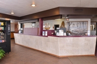 Lobby North Coast Inn (ex Americas Best Value Inn Crescent City)