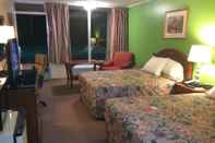 Bedroom Econo Lodge