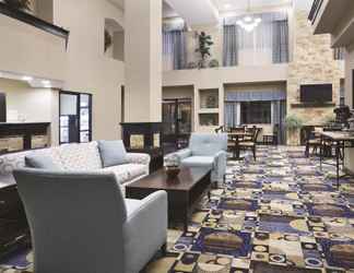 Lobby 2 Comfort Suites Clovis NM