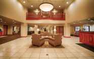 Lobby 3 Wingate By Wyndham Coon Rapids