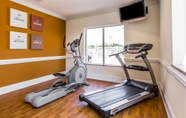 Trung tâm thể thao 7 Comfort Suites Valdosta