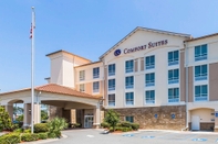 Bên ngoài Comfort Suites Valdosta