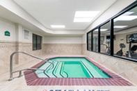 Swimming Pool Big Country Hotel and Suites (ex Wingate By Wyndham Abilene)