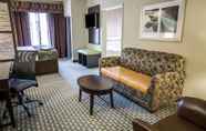 ห้องนอน 4 Comfort Suites New Bern near Cherry Point